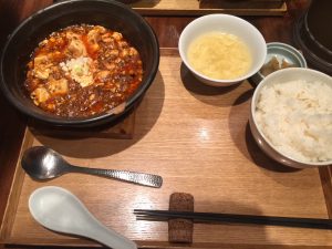 東京麻婆の麻婆豆腐定食