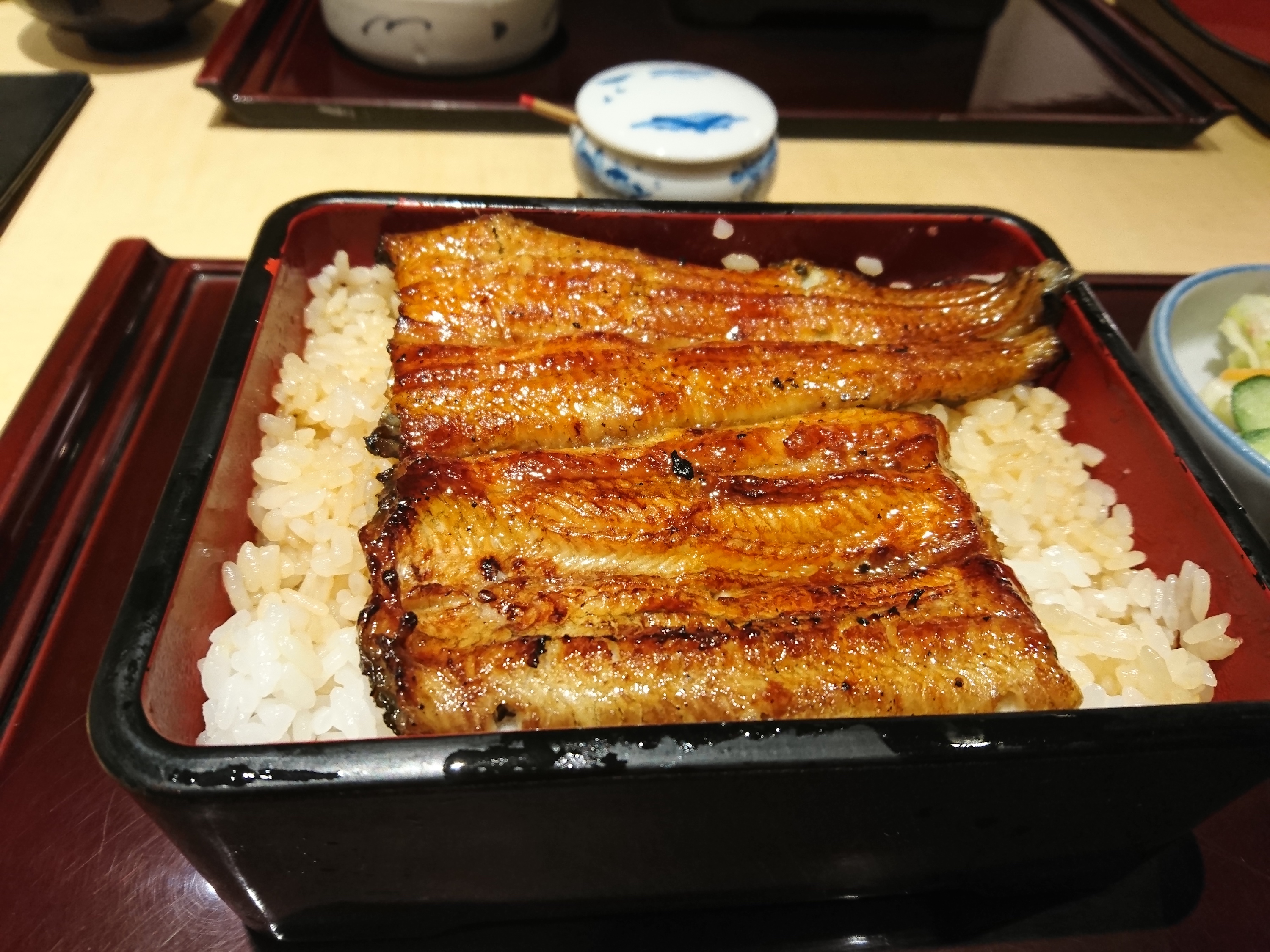 赤坂ふきぬきのランチうな重