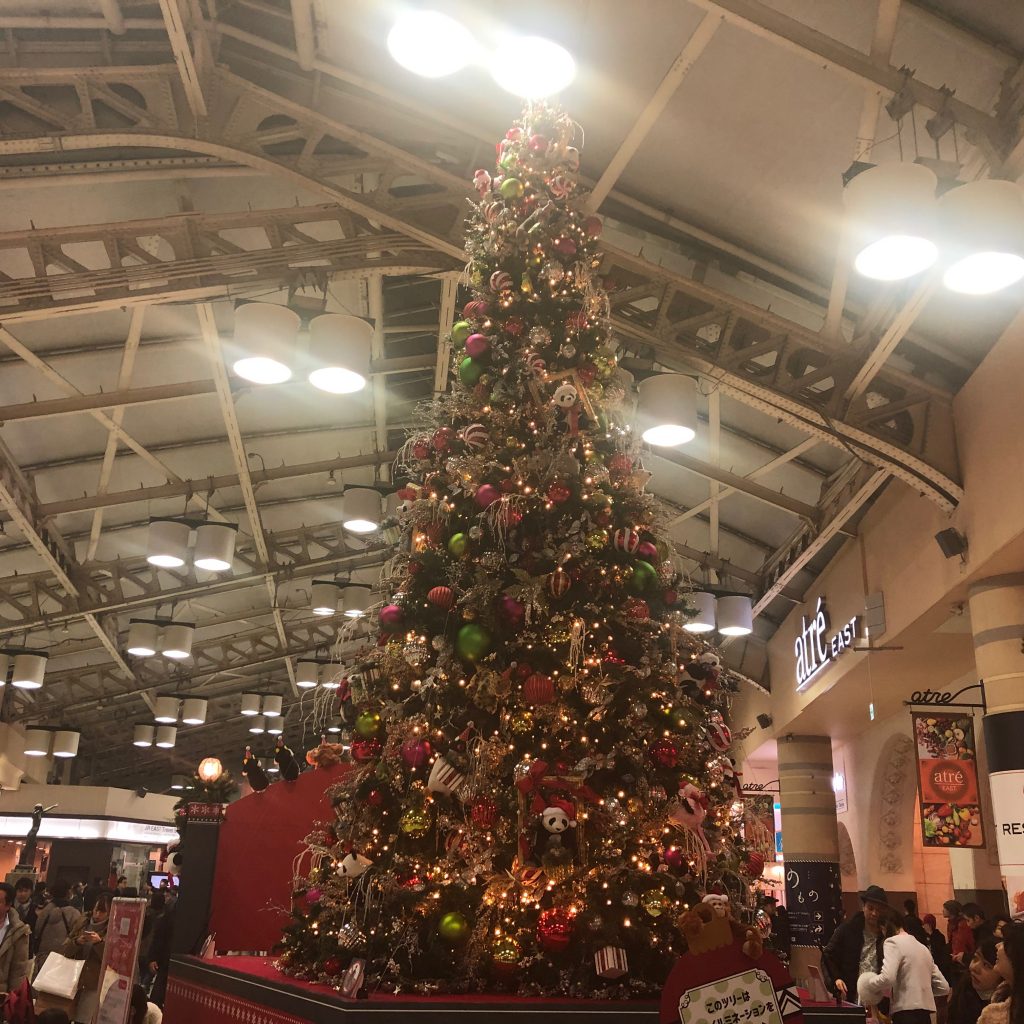 上野駅のクリスマスツリー