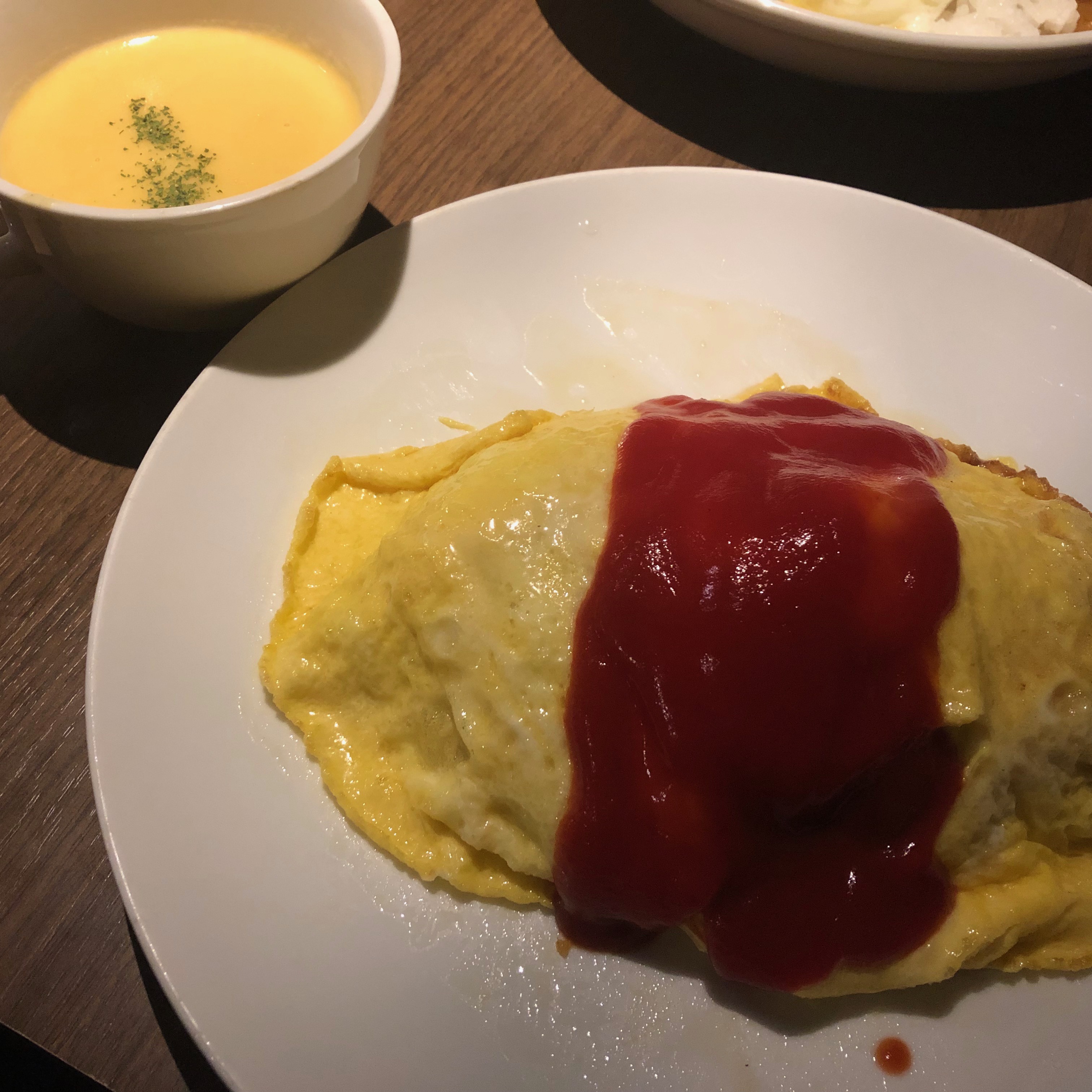 ランチ：橋の下