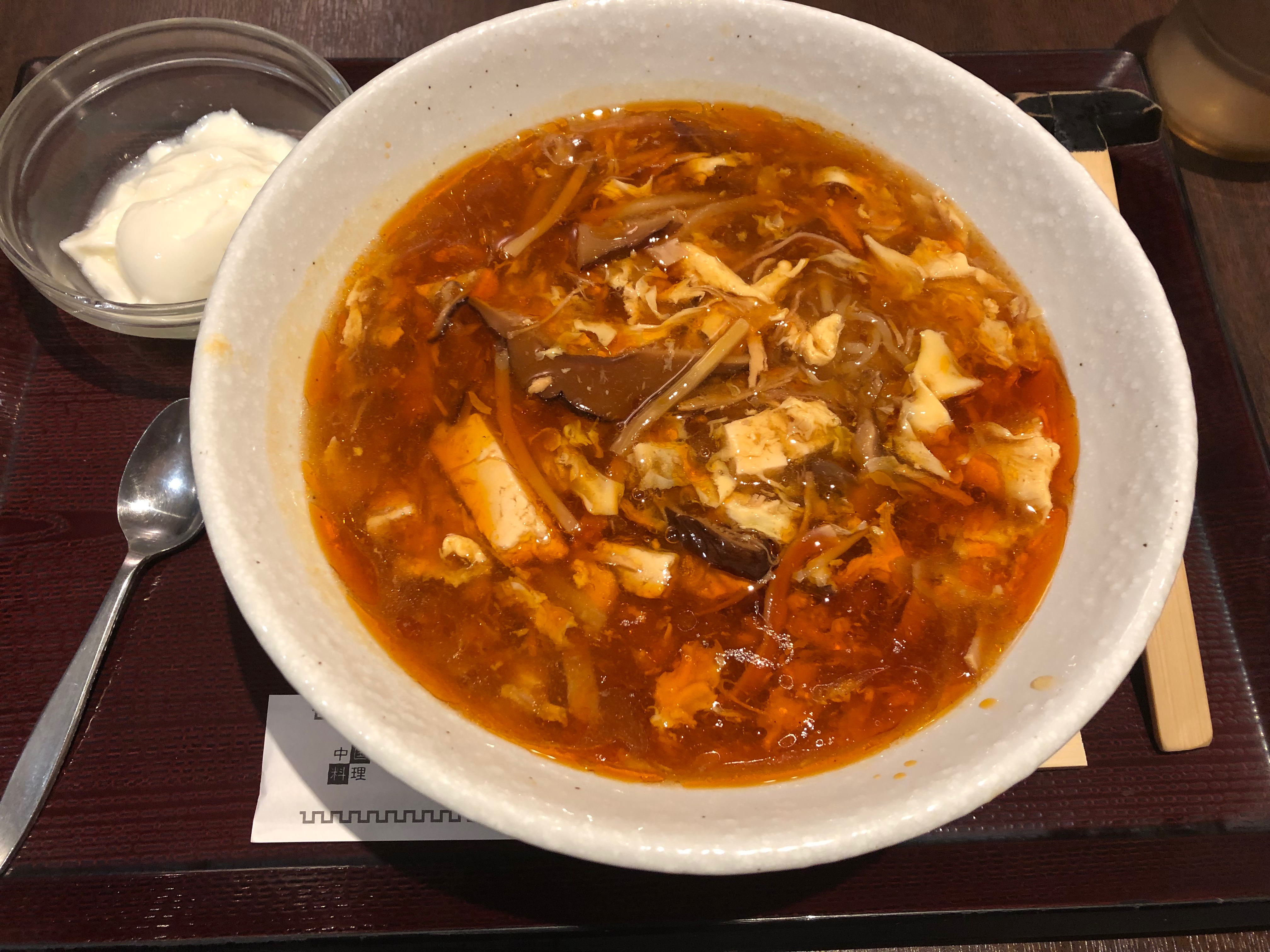 たけくま 赤酢の酸辣湯麺