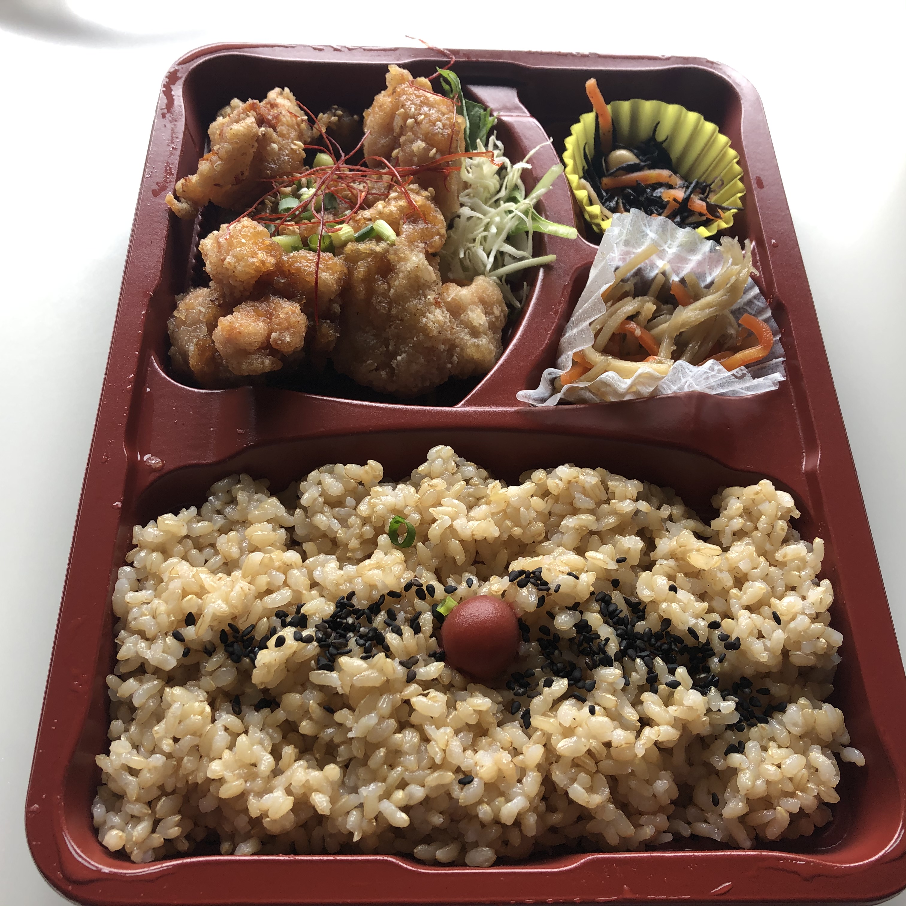 げんまい食堂 SMILE KITCHEN　油淋鶏のお弁当