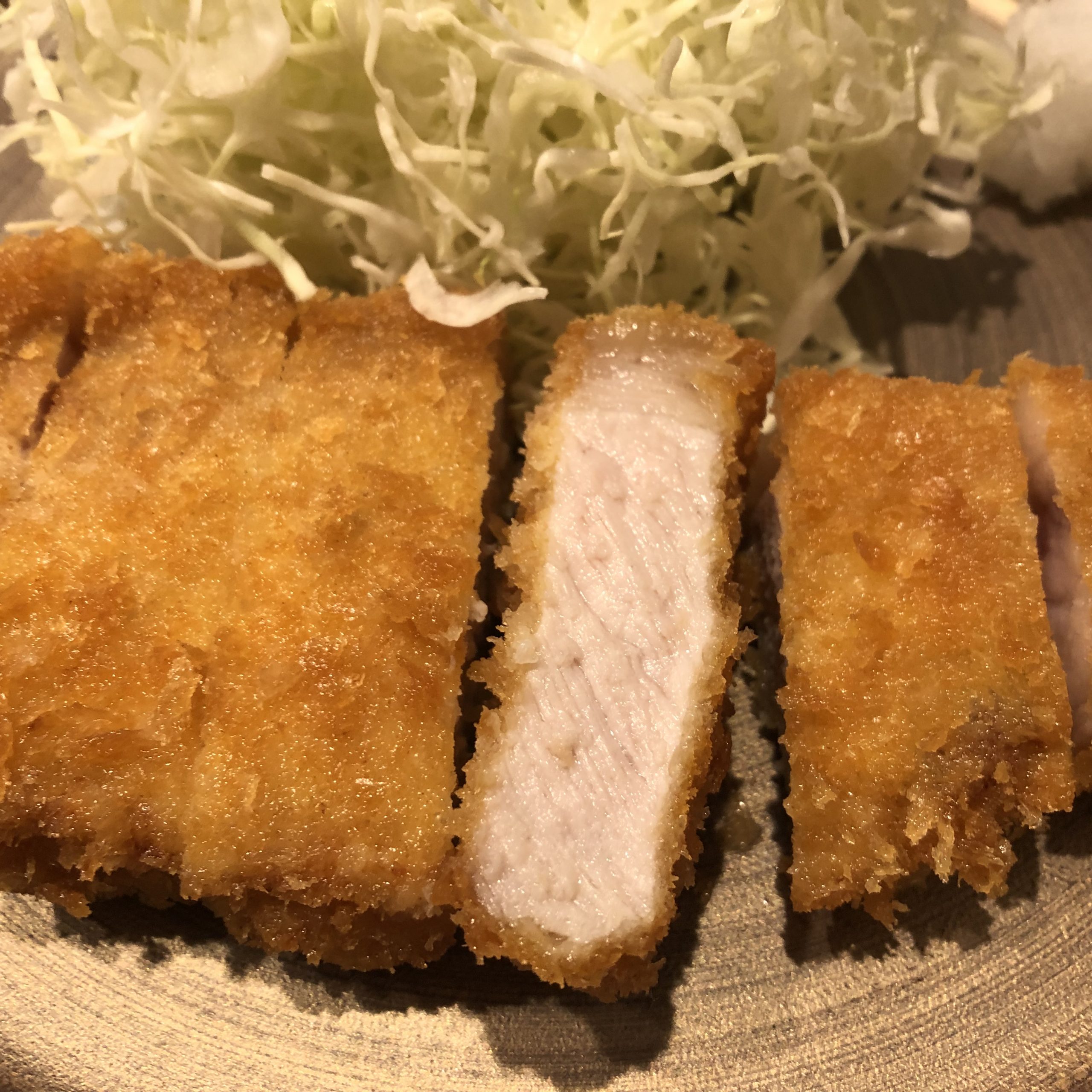 とんかつ　らかーさ