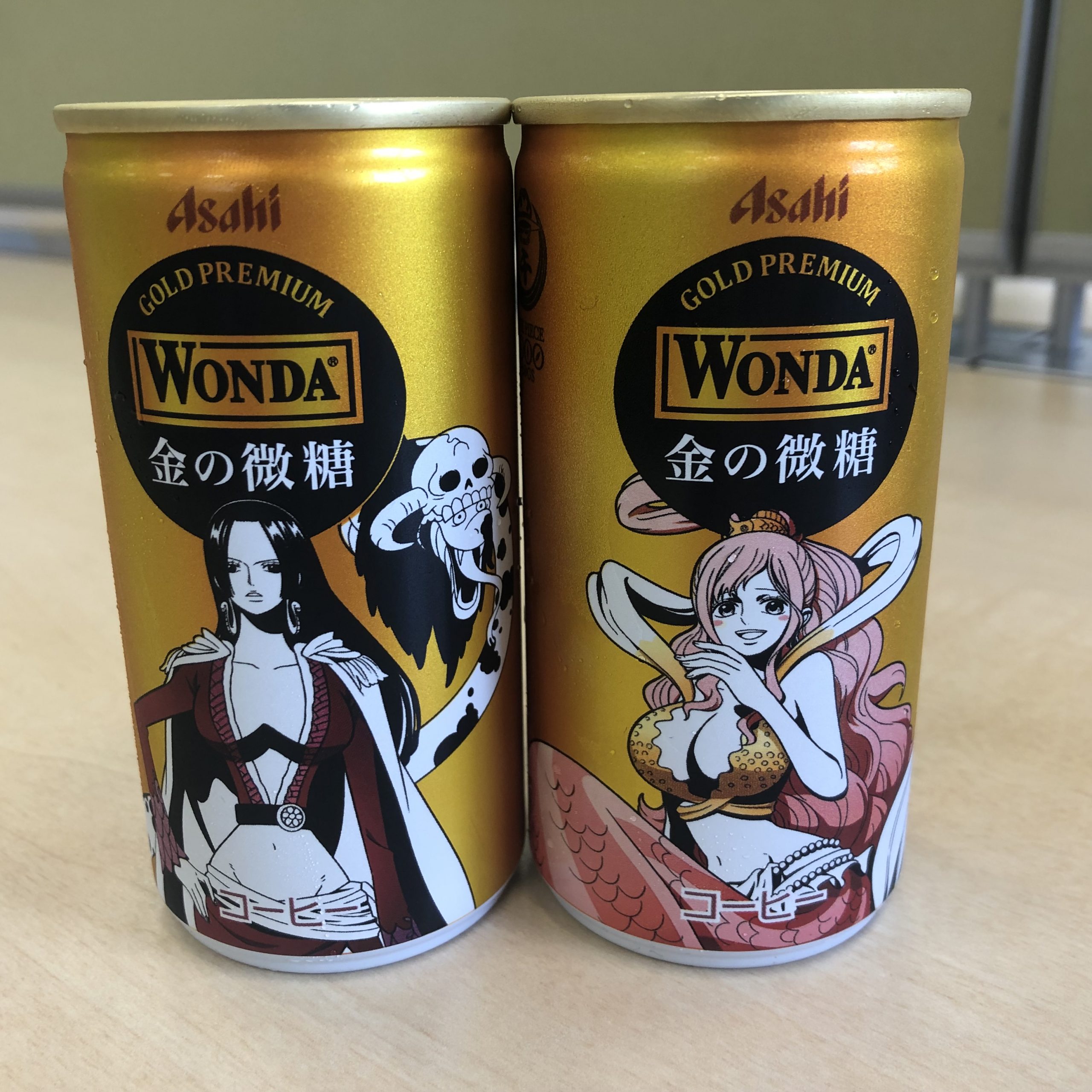 WONDAのワンピース缶