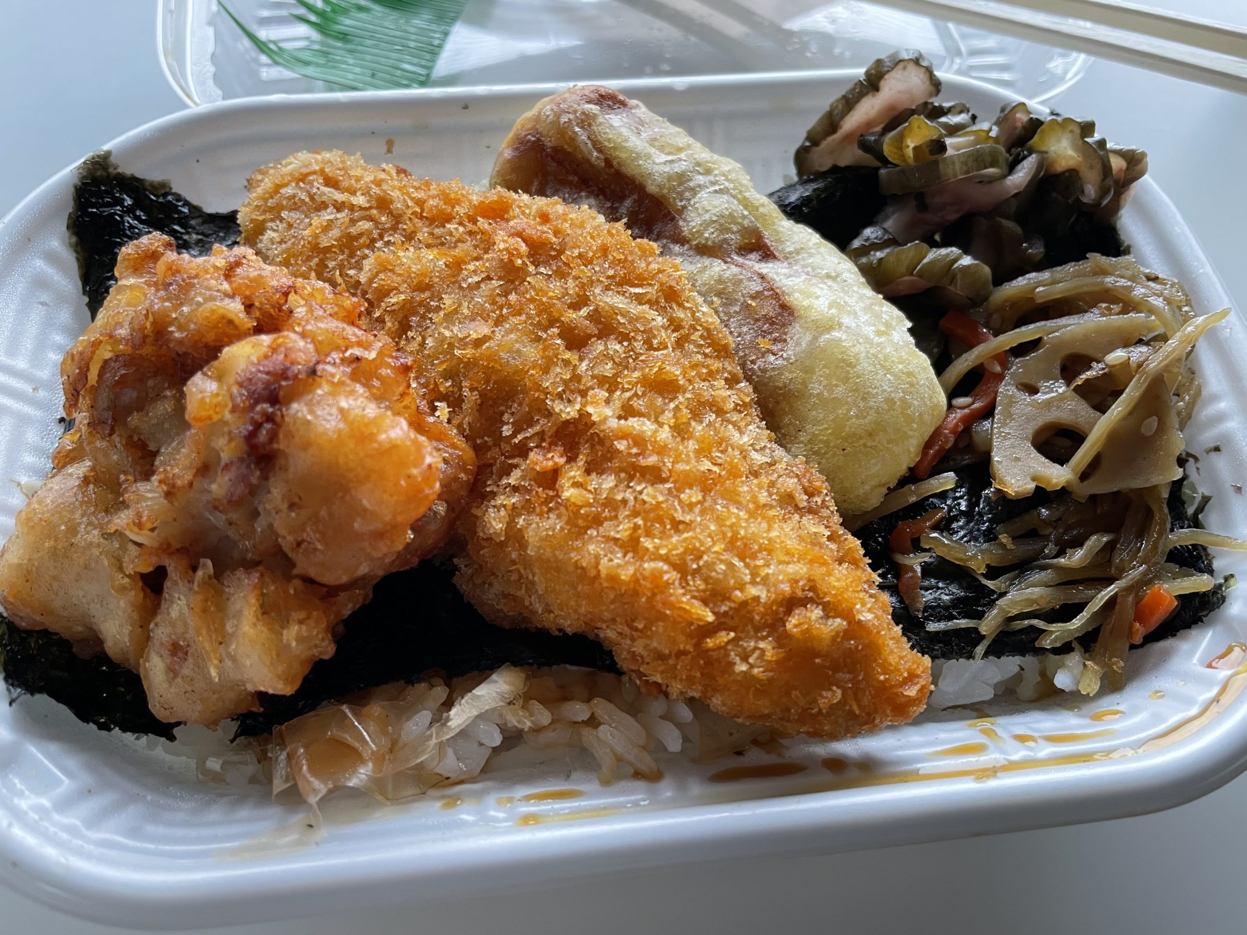 ランチ：海苔から弁当