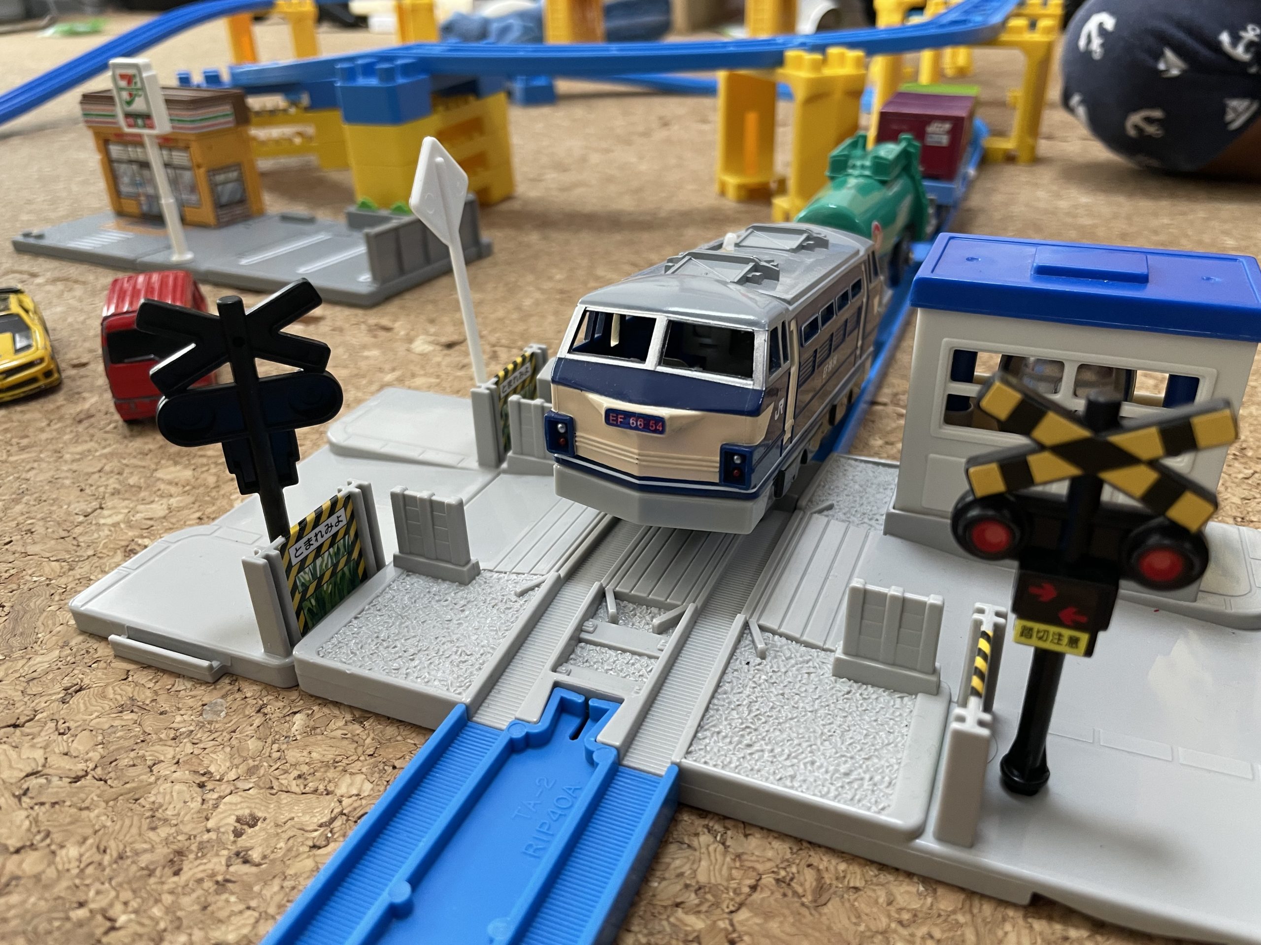 情報過多なので・・・