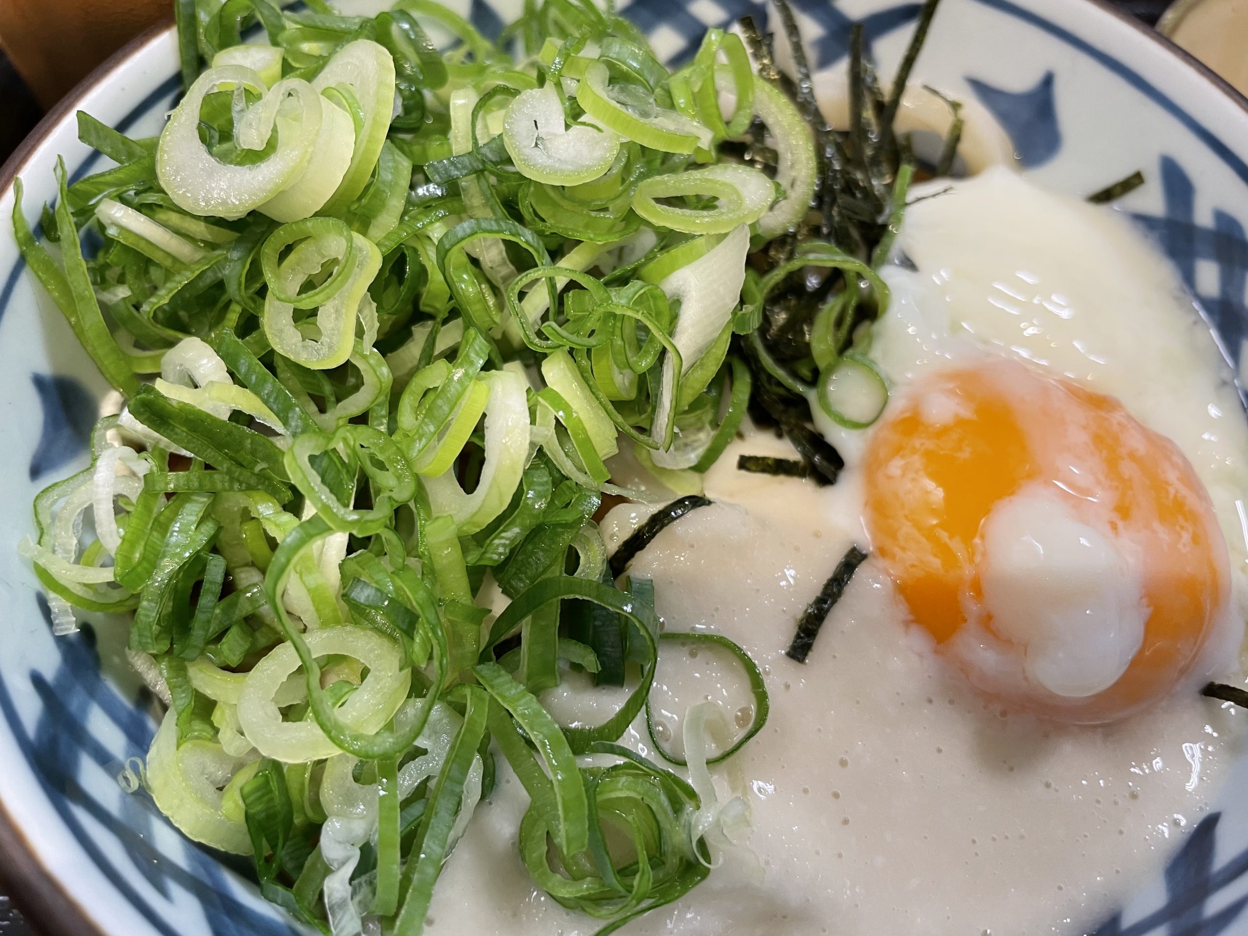 ランチ：とろ玉ぶっかけうどん