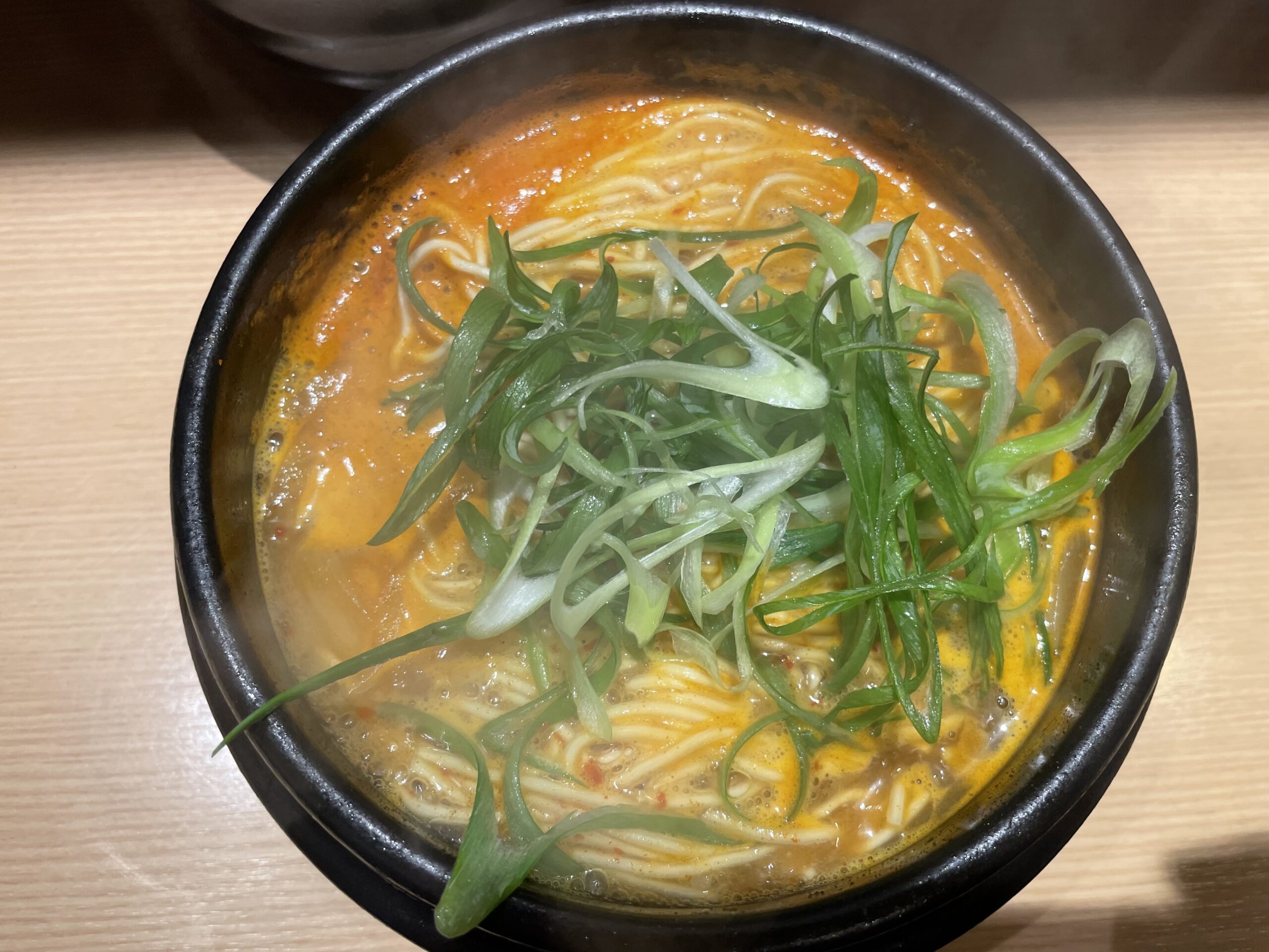 ランチ:ホルモンらーめん8910(2023/6/15)