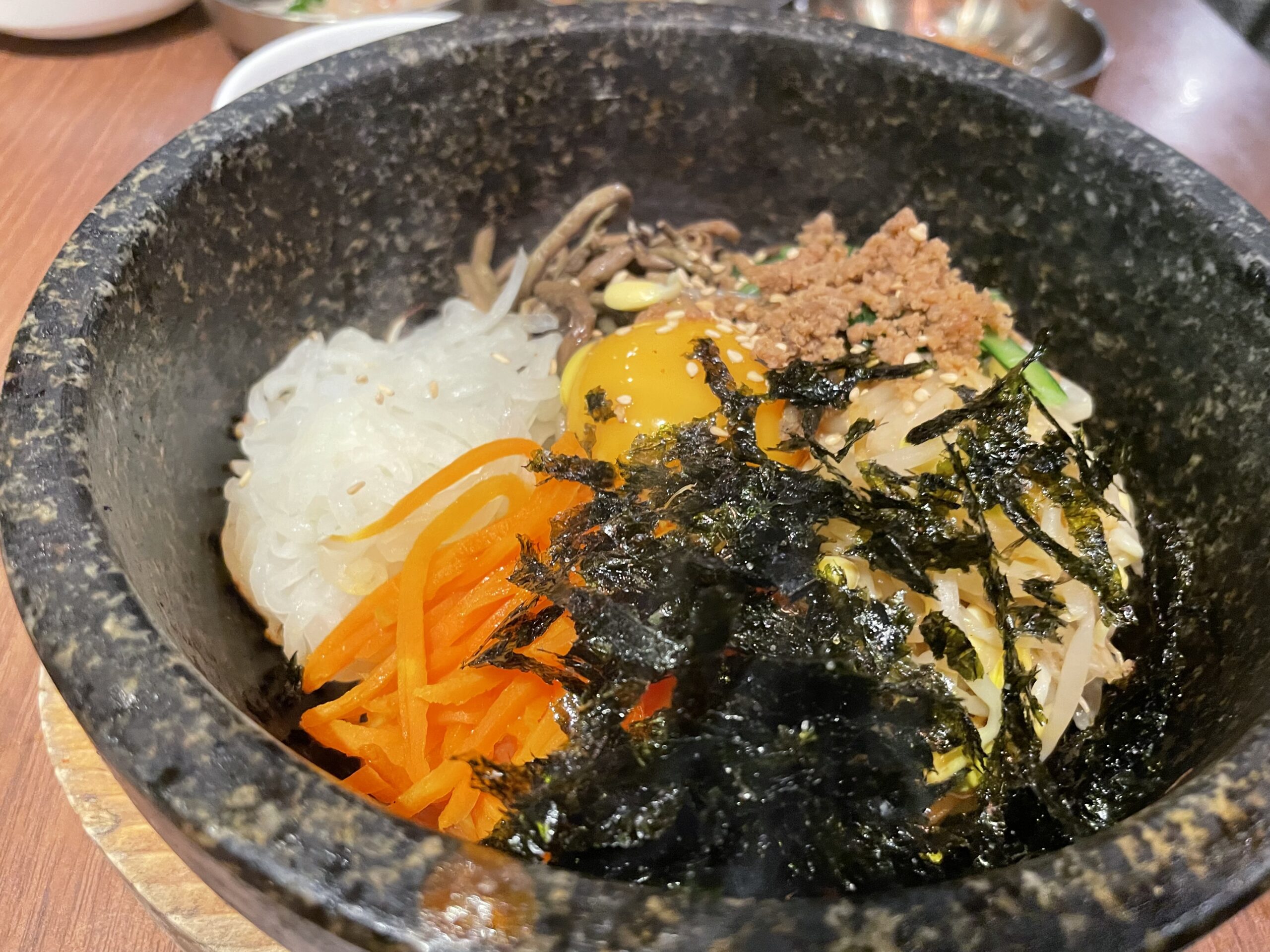 ランチ：石焼ビビンパ（2023/11/10）