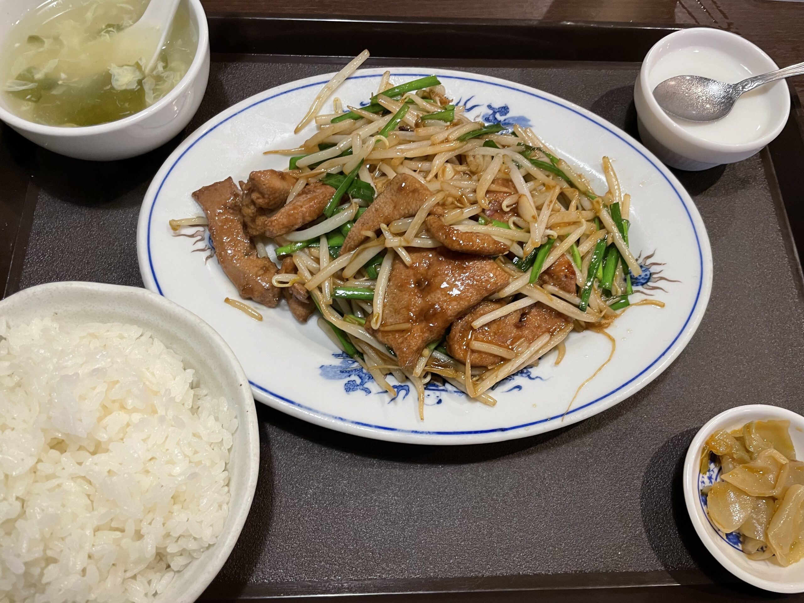 ランチ:瑞華楼のニラレバ(2024/6/18)