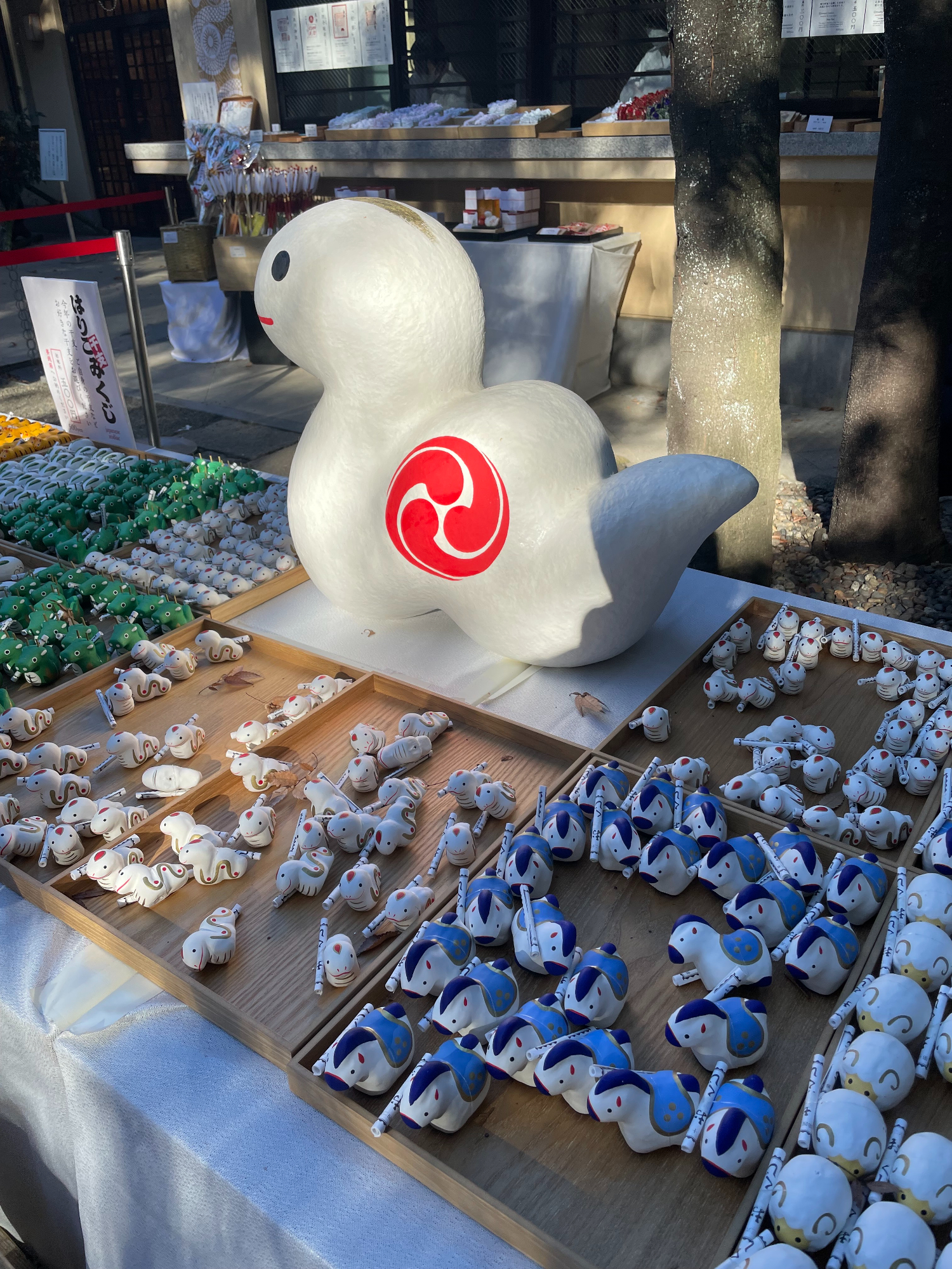 赤坂氷川神社へ