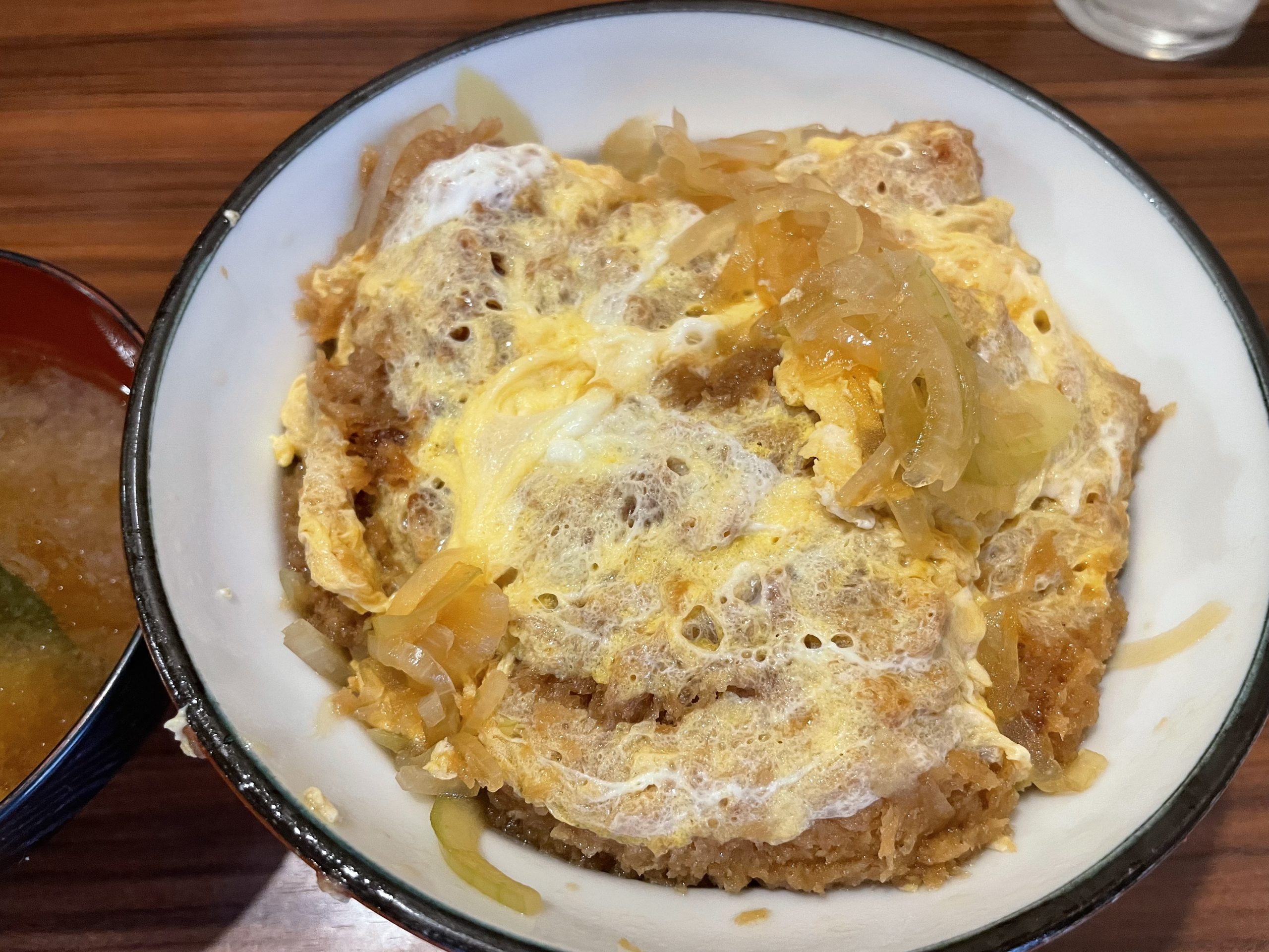 ランチ:カツ丼(2025/12/5)