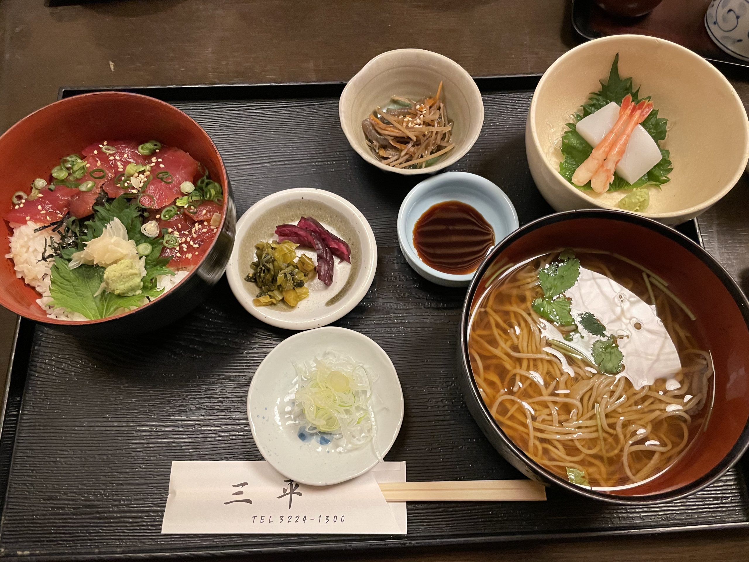 ランチ：三平の漬け丼と蕎麦のセット（2026/3/9）