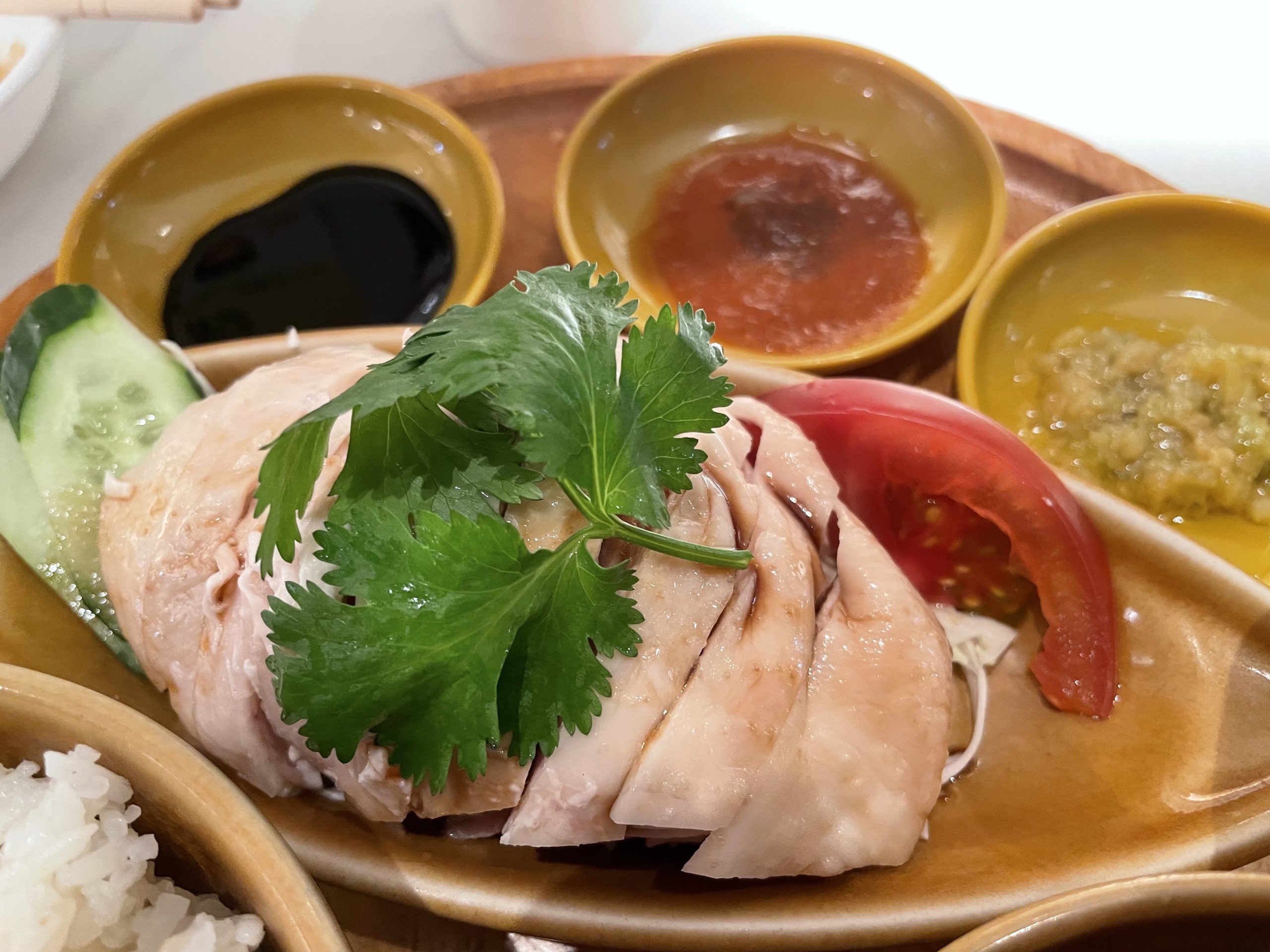 ランチ：海南鶏飯の蒸し鶏（2026/4/27）